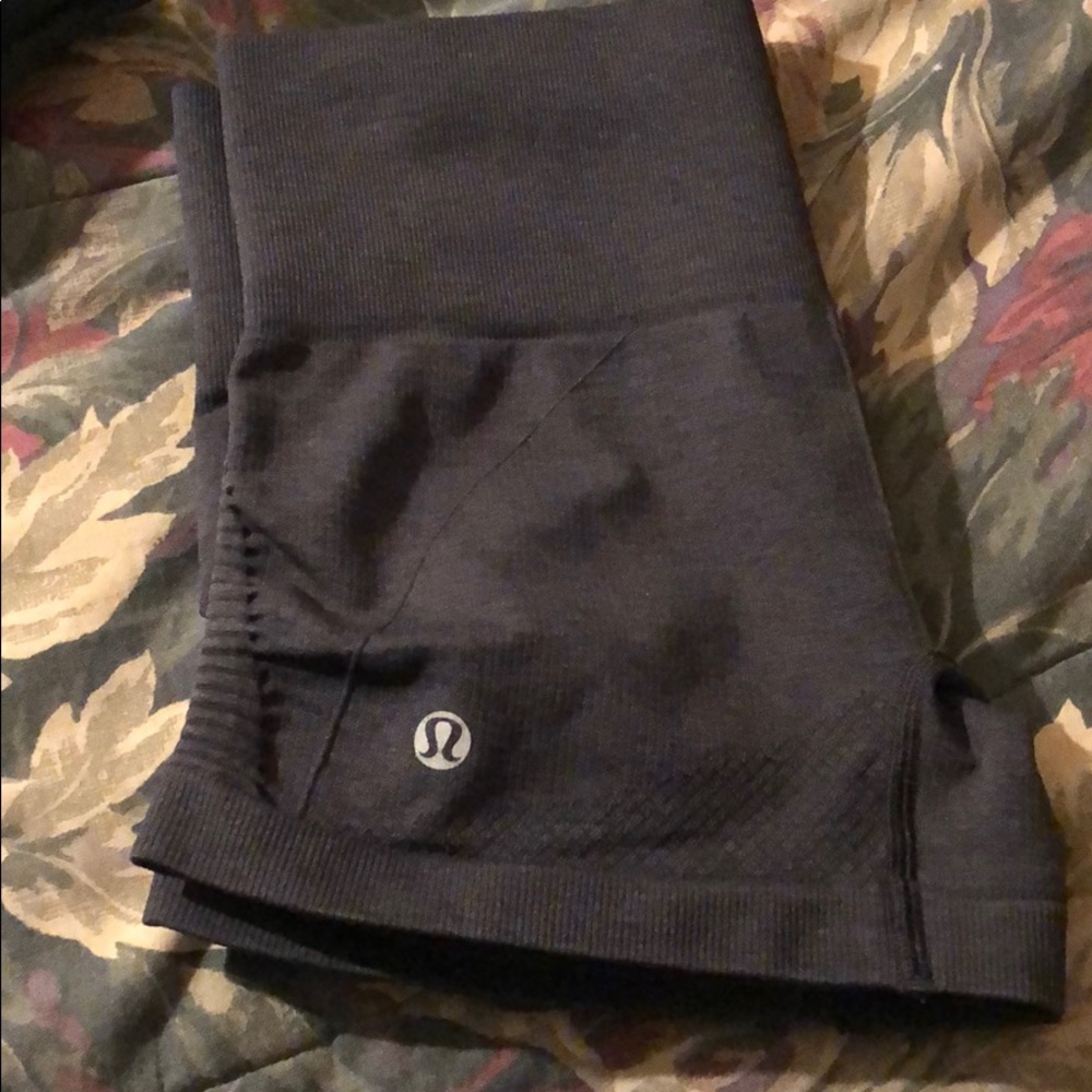 Lululemon ruched shorts